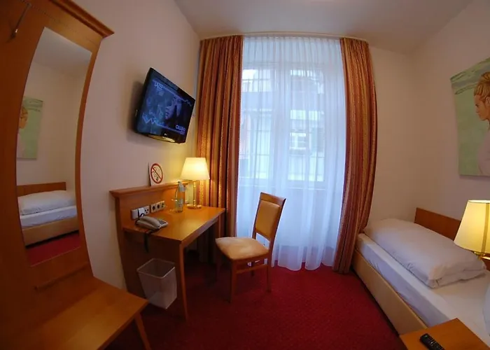 Mohren Post Hotell 3*